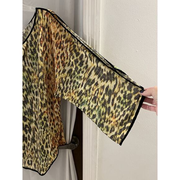 Robert Graham Yellow Black Orange Animal Print Tee Sz Xl - Picture 2 of 7